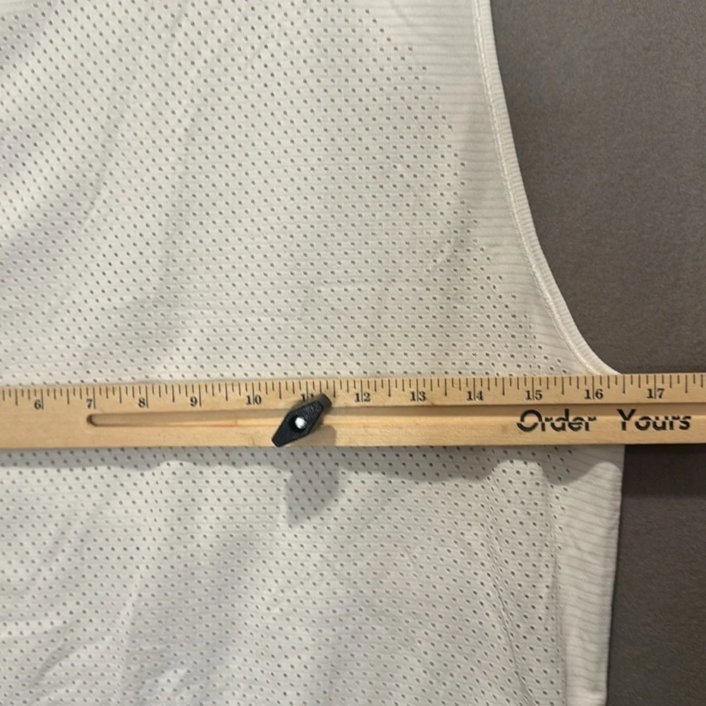 Lululemon Athletica White Sleeveless Crop Muscle Tee
